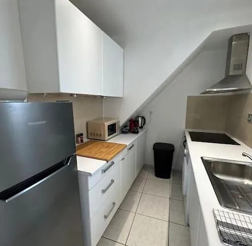 L'alberto-appartement Centre Beziers- Wifi -balcon -clim Μπεζιέ
